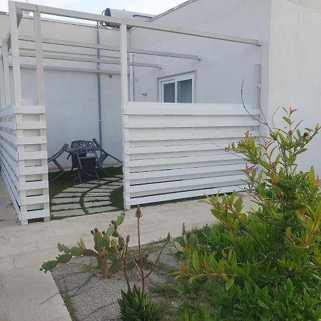 Sea Beach Home Торе Лапило Екстериор снимка