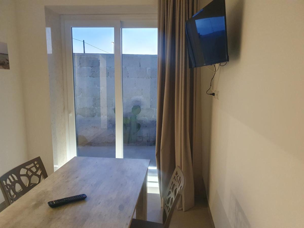 Sea Beach Home Торе Лапило Екстериор снимка